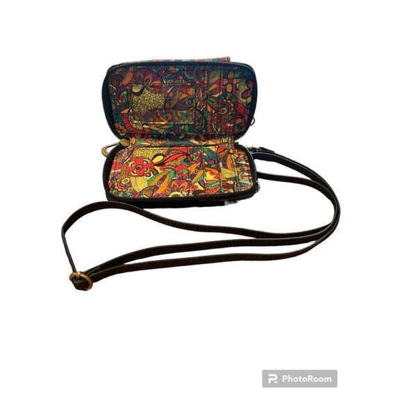 Sakroots Smartphone Crossbody Wristlet Phone Case Wallet - Picture 4 of 6